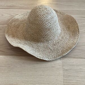 NWT Doen raffia hat